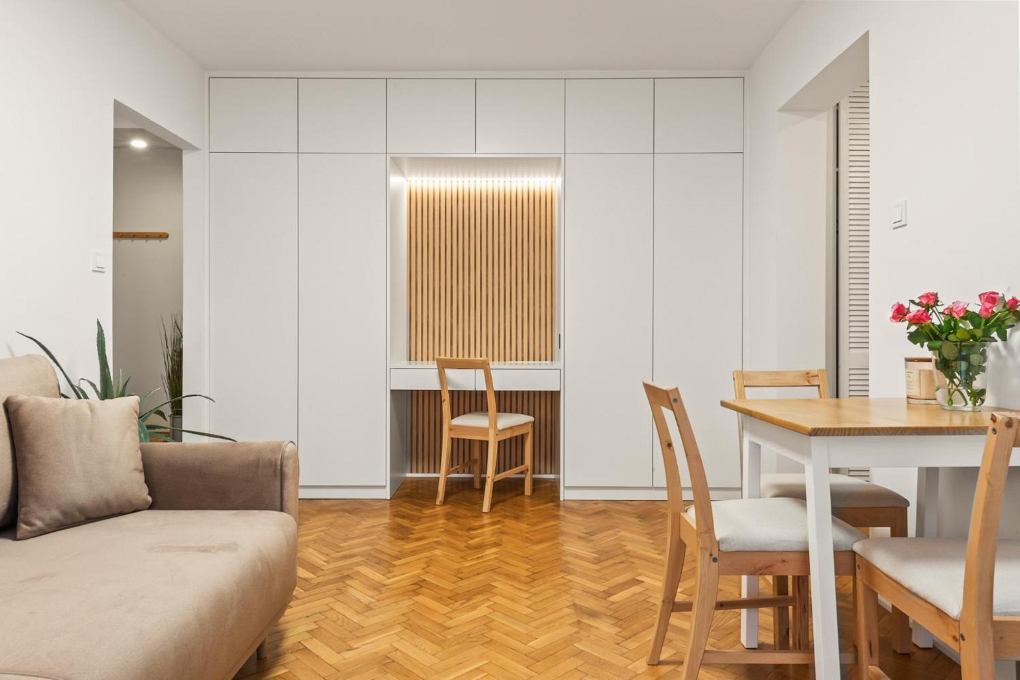 Rentplanet - Apartamenty Przy Palacu Kultury I Nauki Варшава Екстер'єр фото